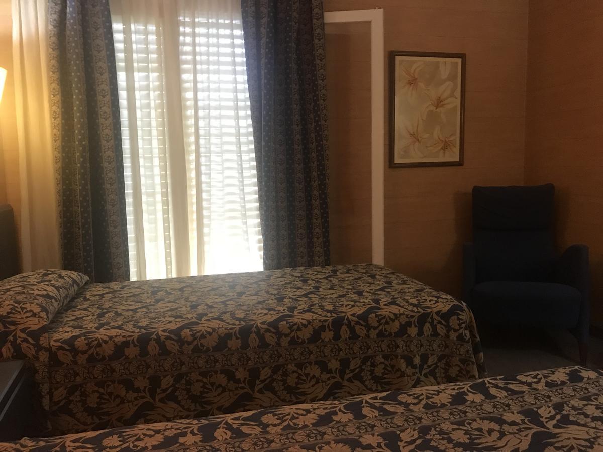 Hotel Esteba Caldes de Malavella Zewnętrze zdjęcie